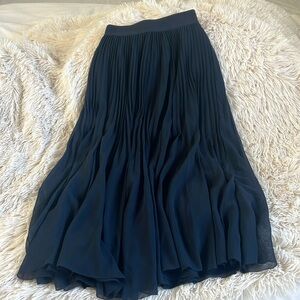 XXS WILFRED TWIRL PLEATED SKIRT NAVY BLUE